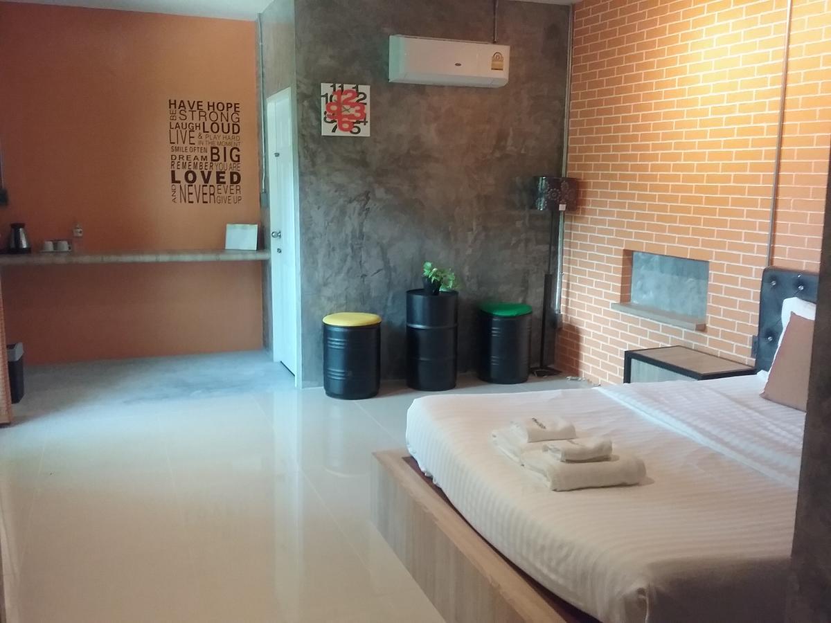 绿色房子新度假酒店 洛坤府 外观 照片